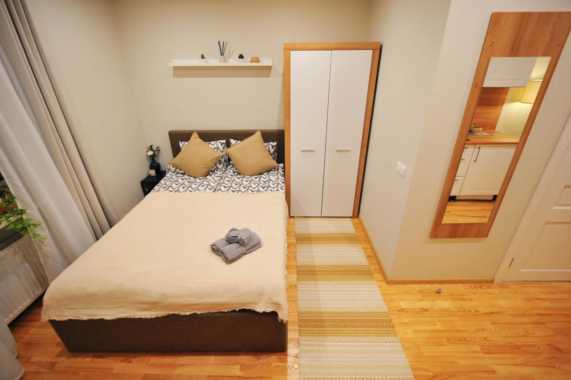 Central Comfort At Hanzas Residence, Stay Near Cafes, Bars, Museums & Esplanade リガ 部屋 写真