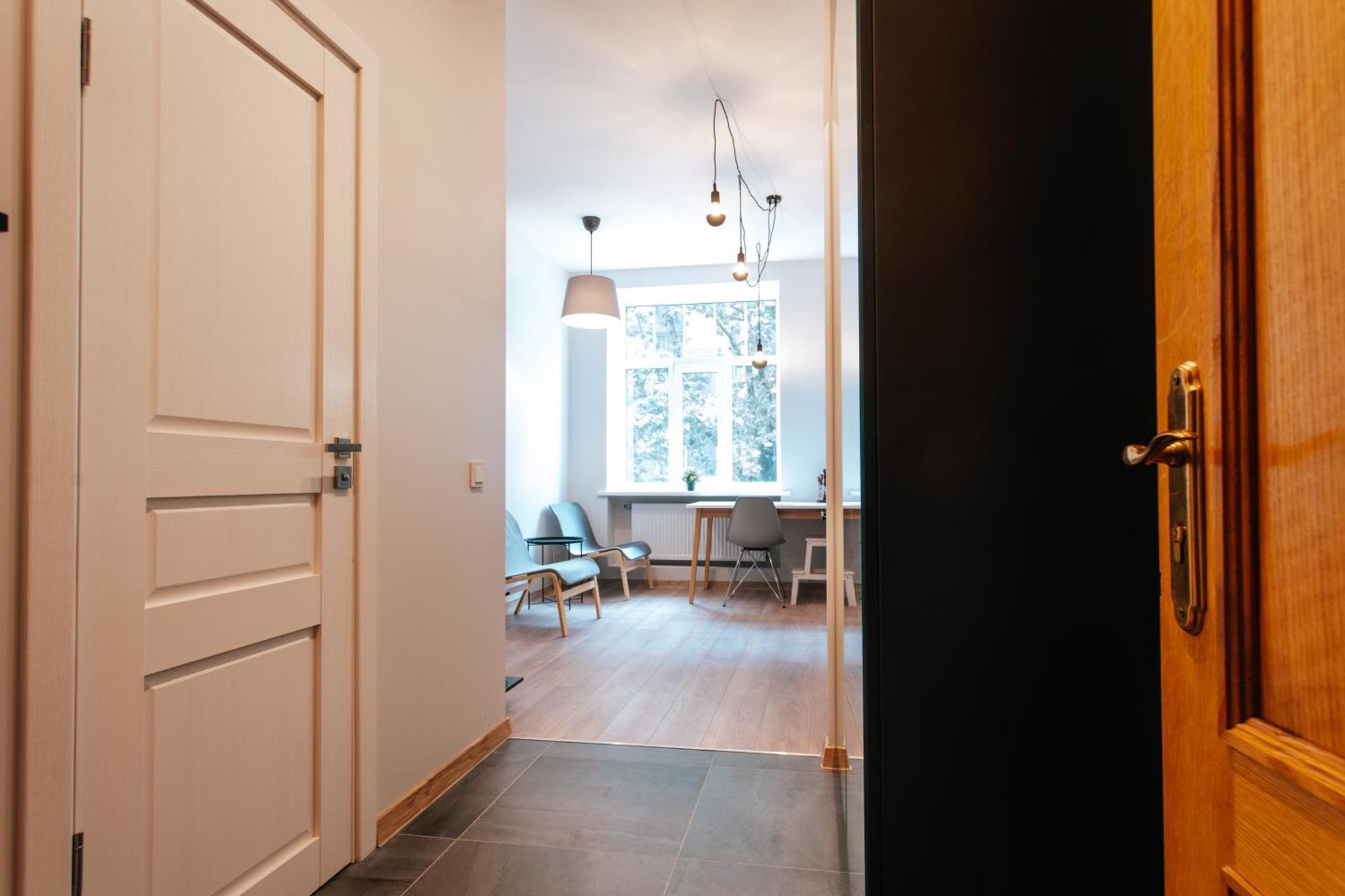 Central Comfort At Hanzas Residence, Stay Near Cafes, Bars, Museums & Esplanade リガ エクステリア 写真