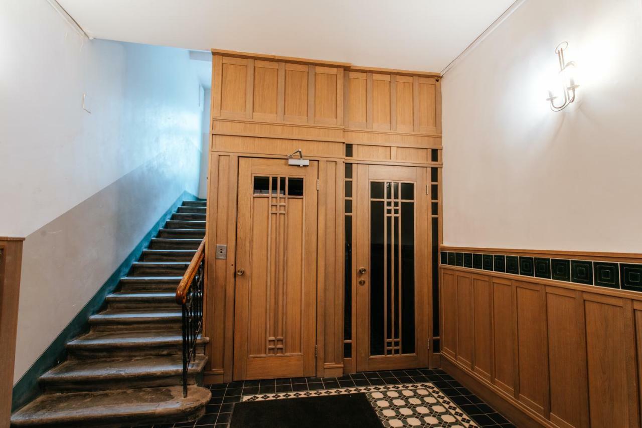 Central Comfort At Hanzas Residence, Stay Near Cafes, Bars, Museums & Esplanade リガ エクステリア 写真